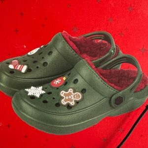 Lily & Dan toddler warm lined clogs SZ 9/10 Green Slippers with Red Fleece